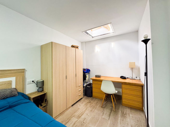 Image No.12-2 Bed Villa for sale