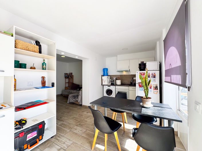 Image No.17-2 Bed Villa for sale