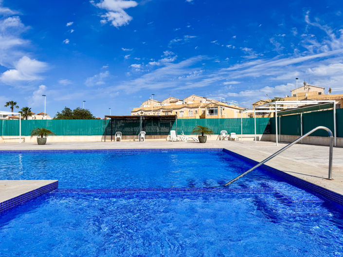 Image No.2-2 Bed Villa for sale