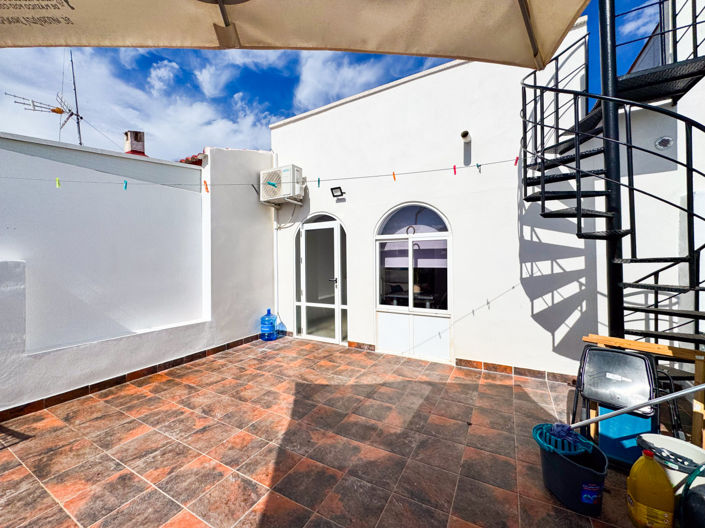 Image No.28-2 Bed Villa for sale