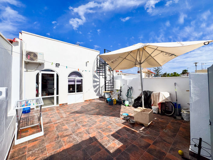 Image No.35-2 Bed Villa for sale