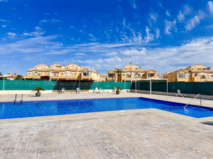 Image No.7-2 Bed Villa for sale