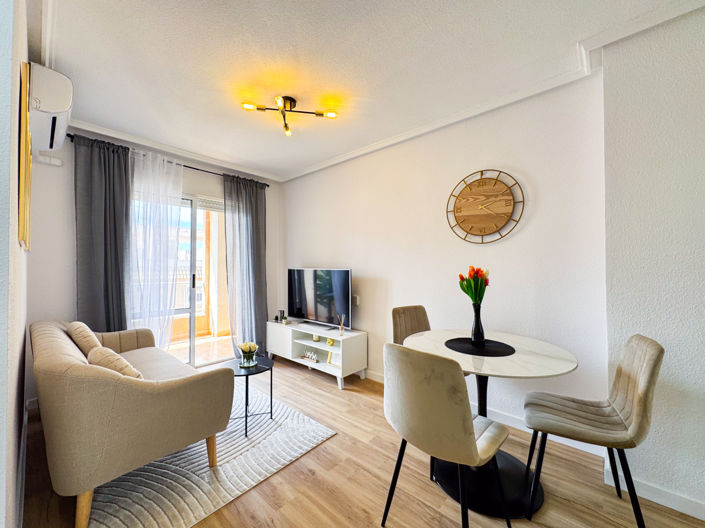 Image No.10-2 Bed Apartment for sale