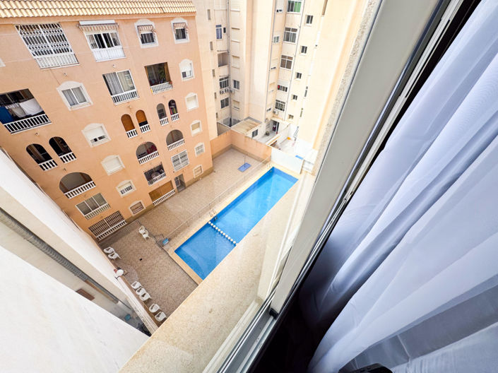 Image No.29-2 Bed Apartment for sale