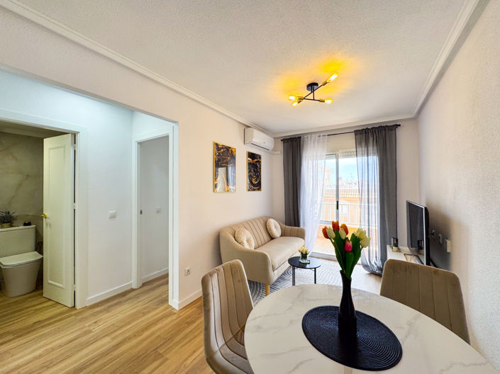 Image No.9-2 Bed Apartment for sale