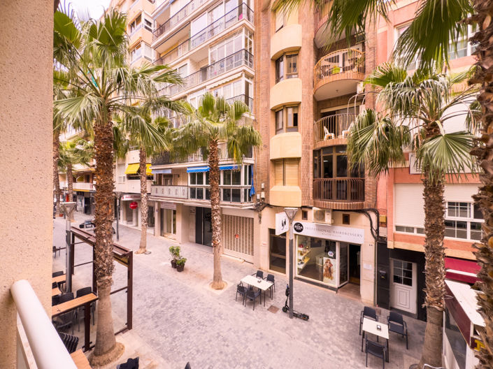 Image No.11-4 Bed Apartment for sale