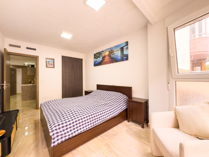 Image No.14-4 Bed Apartment for sale