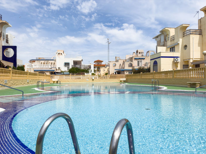 Image No.1-3 Bed Apartment for sale