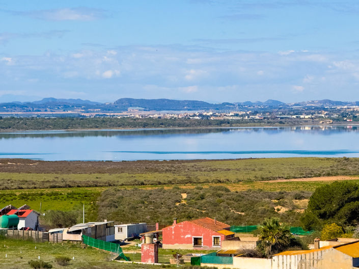 Image No.36-2 Bed Apartment for sale