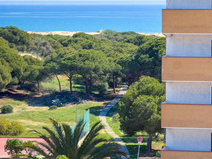 Image No.40-2 Bed Apartment for sale