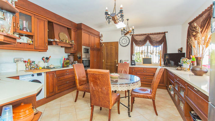 Image No.23-5 Bed Villa for sale