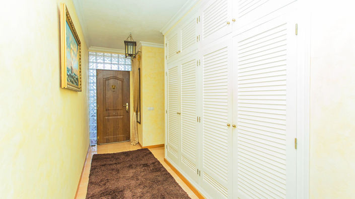 Image No.32-5 Bed Villa for sale