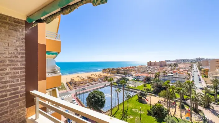 Image No.88-3 Bed Apartment for sale