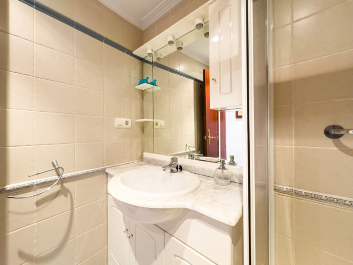 Image No.27-3 Bed Apartment for sale