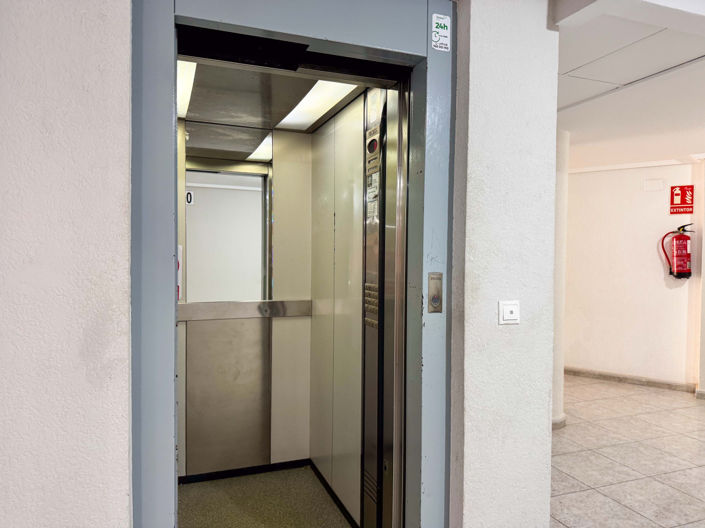 Image No.1-2 Bed Apartment for sale