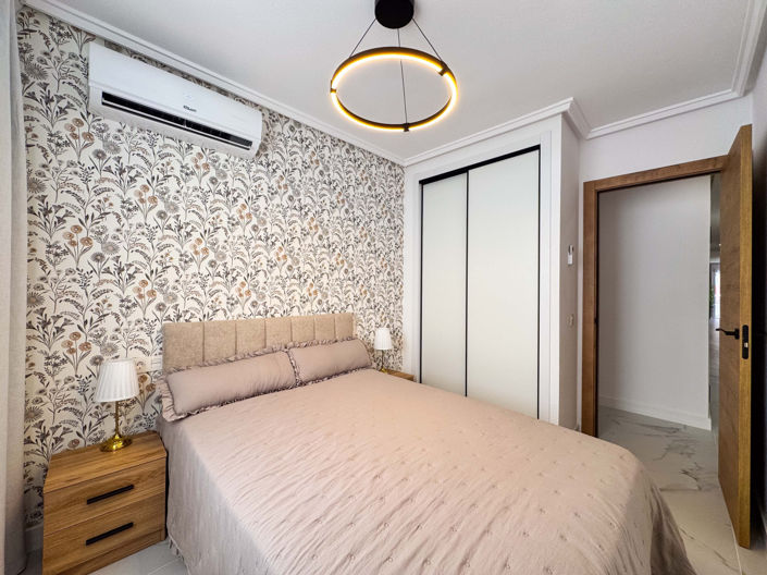 Image No.2-4 Bed Apartment for sale