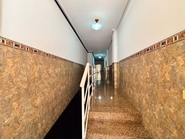 Image No.40-4 Bed Apartment for sale