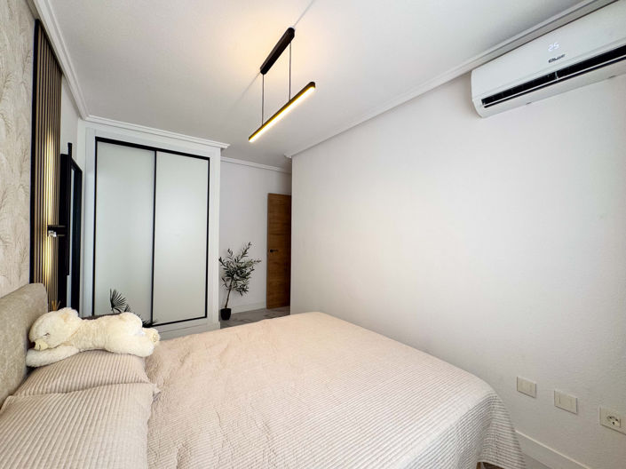 Image No.8-4 Bed Apartment for sale