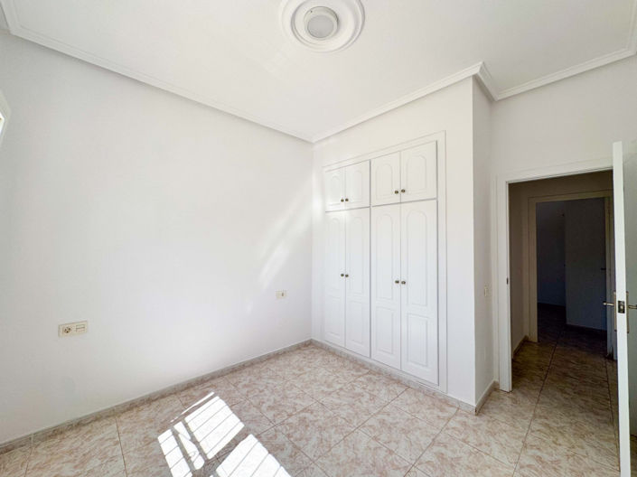 Image No.34-4 Bed Villa for sale