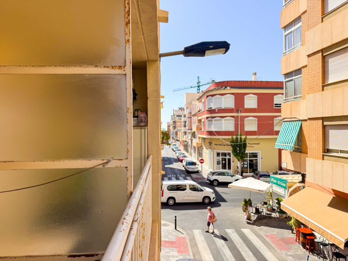 Image No.15-2 Bed Apartment for sale