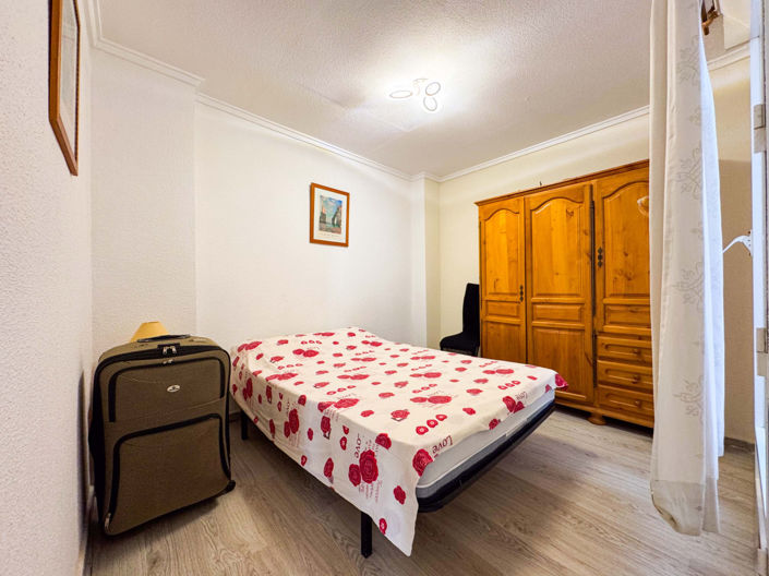 Image No.10-2 Bed Apartment for sale