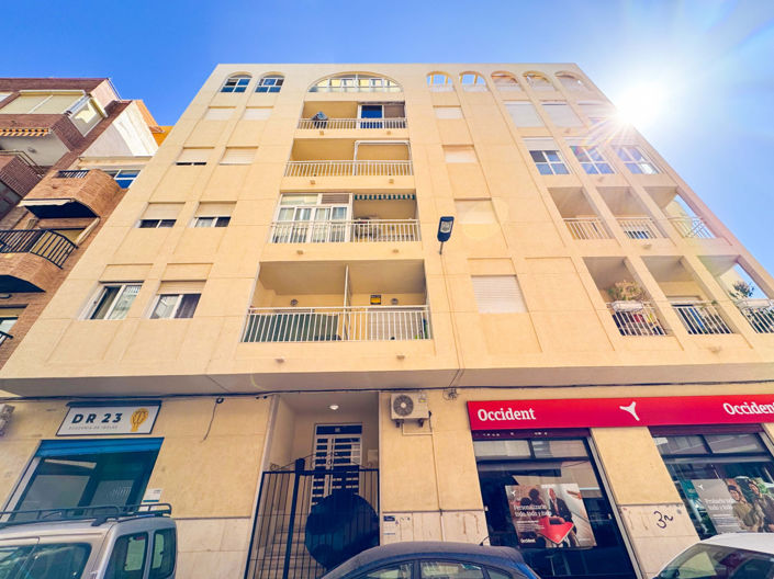 Image No.25-2 Bed Apartment for sale