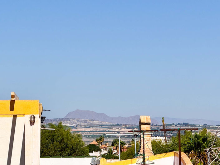 Image No.50-3 Bed Townhouse for sale