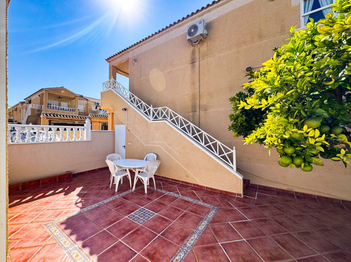 Image No.1-2 Bed Villa for sale