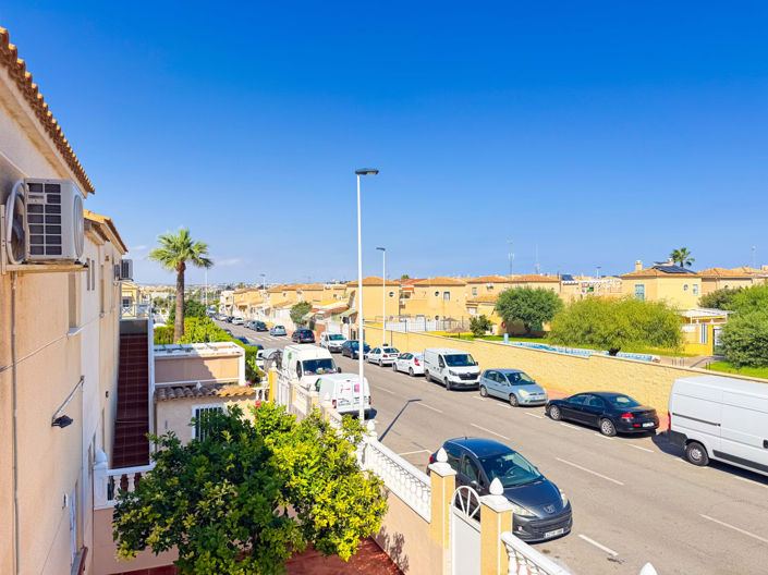 Image No.45-Villa de 2 chambres à vendre à Torrevieja