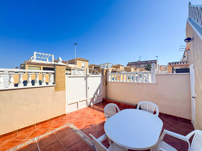 Image No.28-Villa de 2 chambres à vendre à Torrevieja