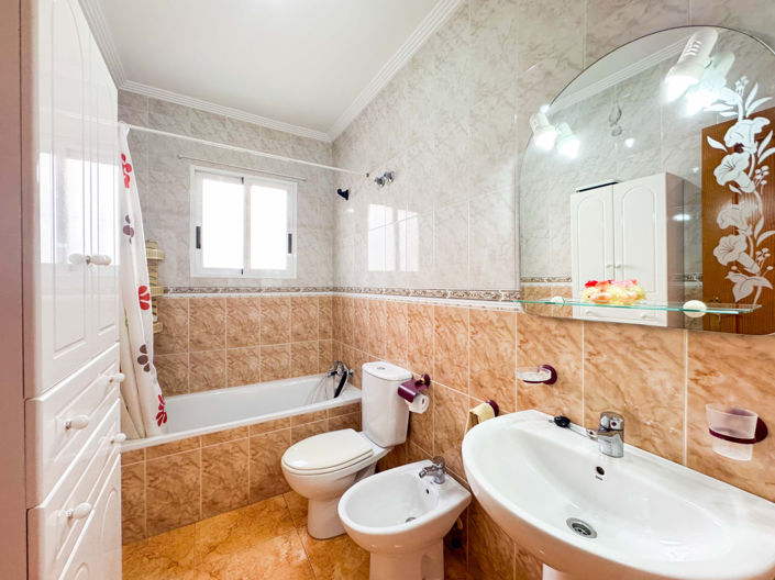 Image No.25-Villa de 2 chambres à vendre à Torrevieja