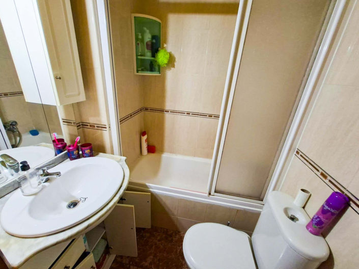 Image No.20-3 Bed Apartment for sale