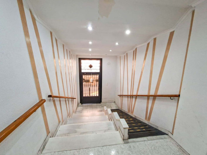 Image No.3-Appartement de 2 chambres à vendre à Torrevieja