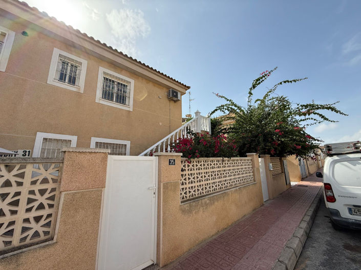 Image No.10-1 Bed Villa for sale