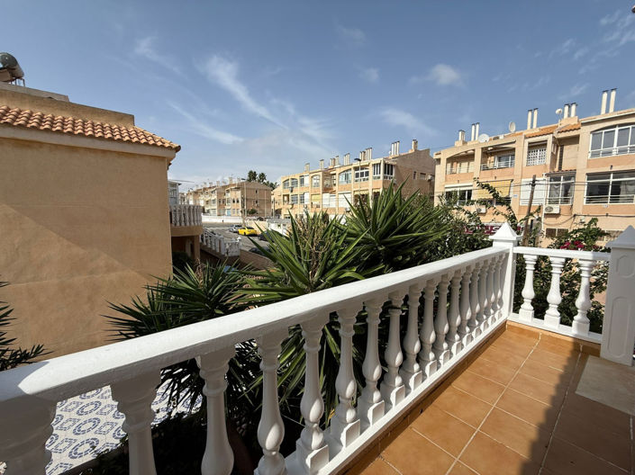 Image No.18-1 Bed Villa for sale