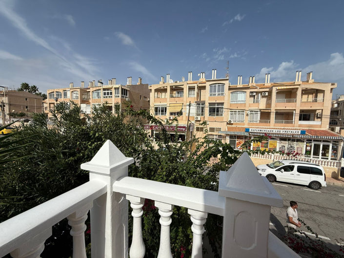 Image No.3-1 Bed Villa for sale