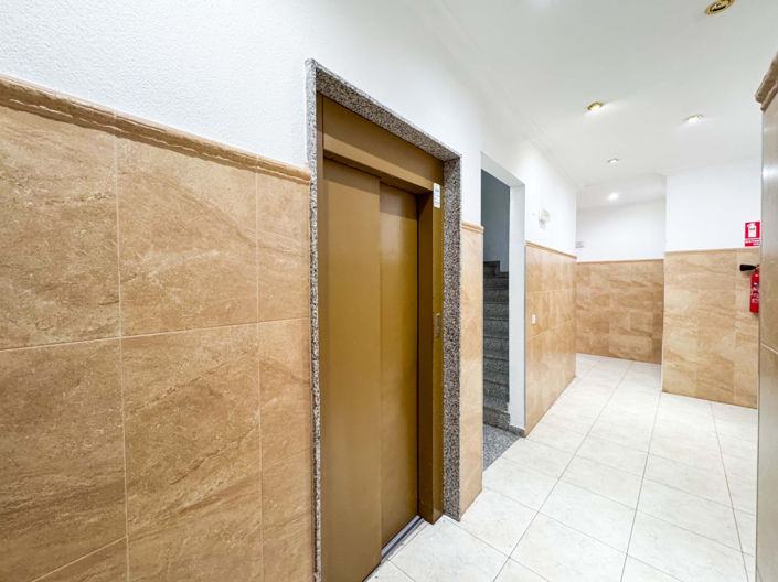 Image No.1-Appartement de 2 chambres à vendre à Torrevieja