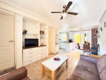 2 Bed Townhouse for sale