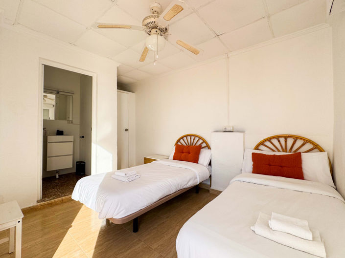 Image No.19-4 Bed Apartment for sale