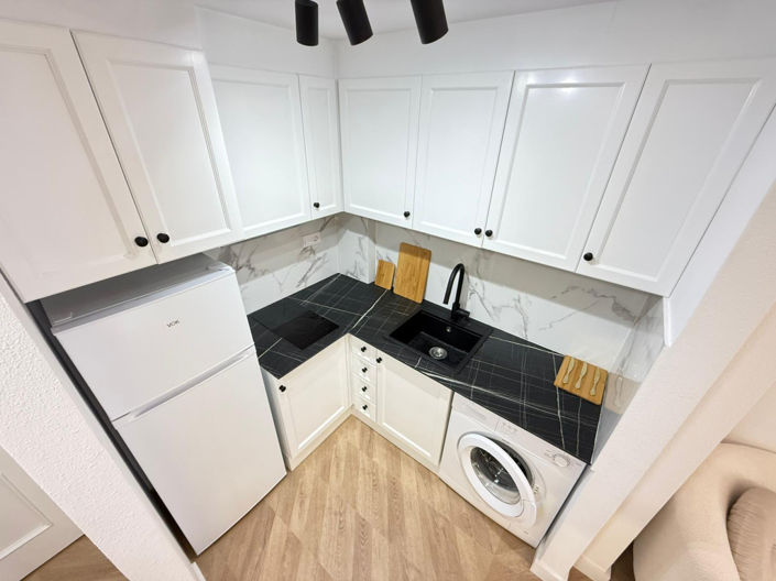 Image No.19-2 Bed Apartment for sale