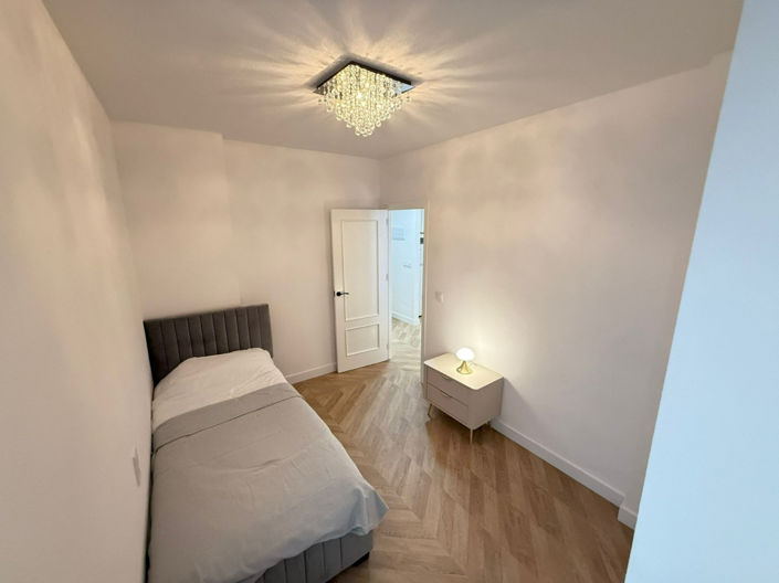 Image No.20-2 Bed Apartment for sale