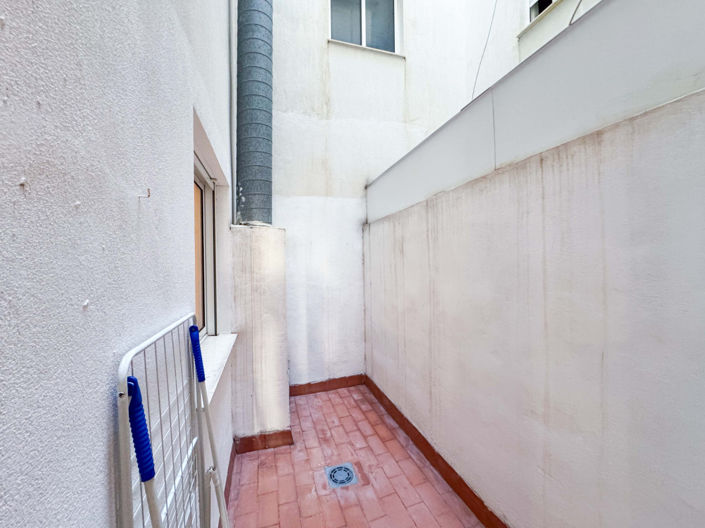 Image No.22-3 Bed Apartment for sale