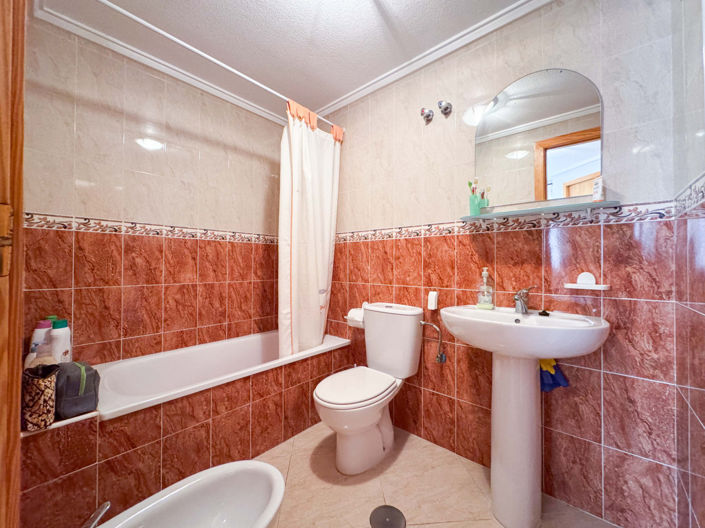 Image No.31-3 Bed Apartment for sale