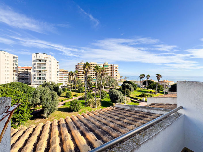 Image No.21-2 Bed Townhouse for sale