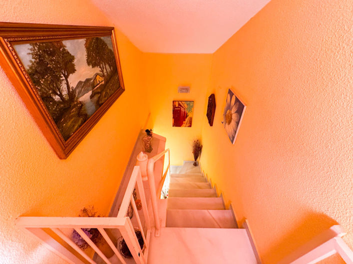 Image No.3-2 Bed Townhouse for sale