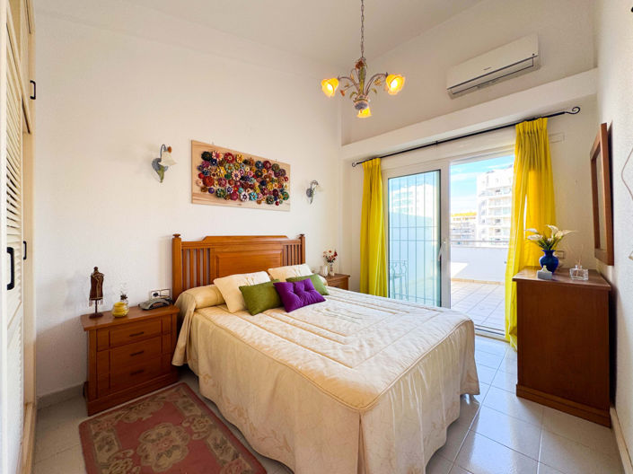 Image No.39-2 Bed Townhouse for sale