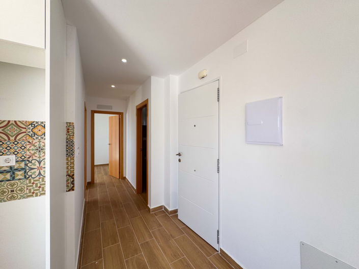 Image No.22-2 Bed Apartment for sale