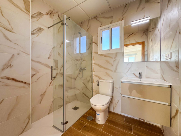 Image No.33-2 Bed Apartment for sale