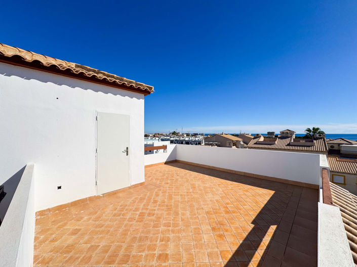 Image No.35-2 Bed Apartment for sale