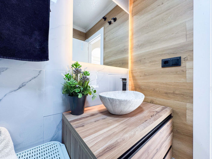 Image No.22-2 Bed Apartment for sale